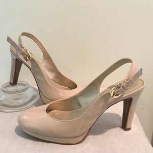 Beautiful Tahari Taupe Platform Slingback
